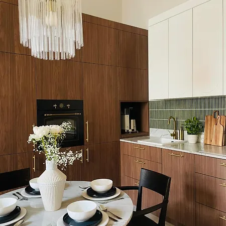 Capitol Corner Apartman *