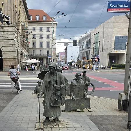 Capitol Corner